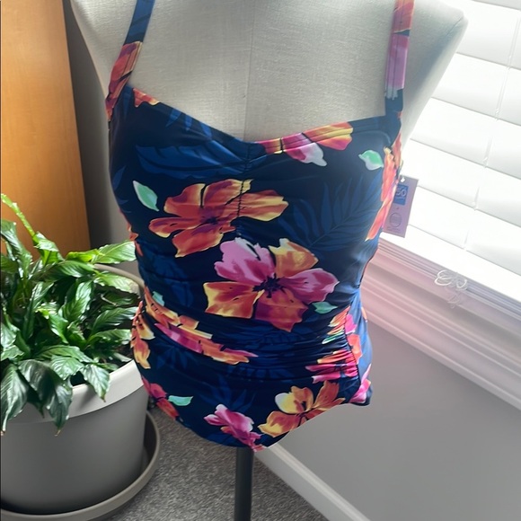 Lands End Floral One Piece Swimsuit Navy Blue,Pink Floral New size small - Picture 1 of 9